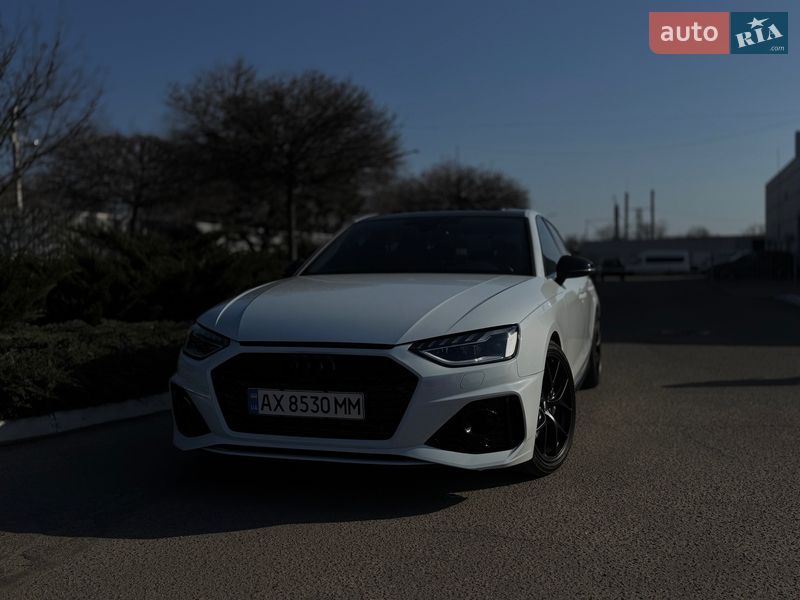 Седан Audi S4 2020 в Полтаве