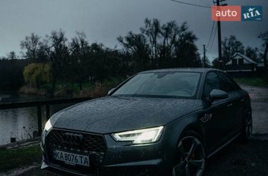 Седан Audi S4 2017 в Кривому Розі