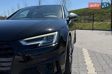 Седан Audi S4 2019 в Ірпені