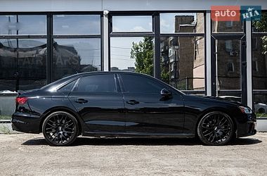 Седан Audi S4 2022 в Киеве