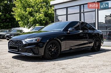 Седан Audi S4 2022 в Киеве