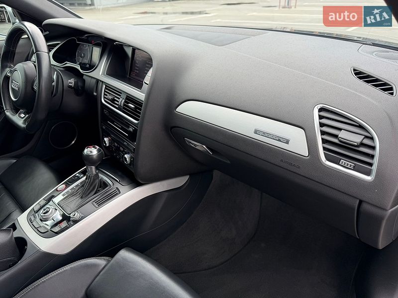 Седан Audi S4 2014 в Киеве