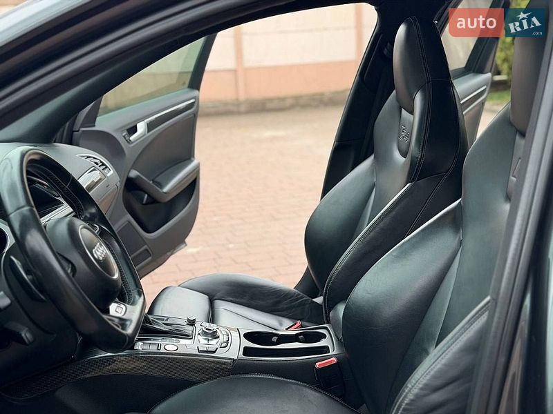 Седан Audi S4 2014 в Львове