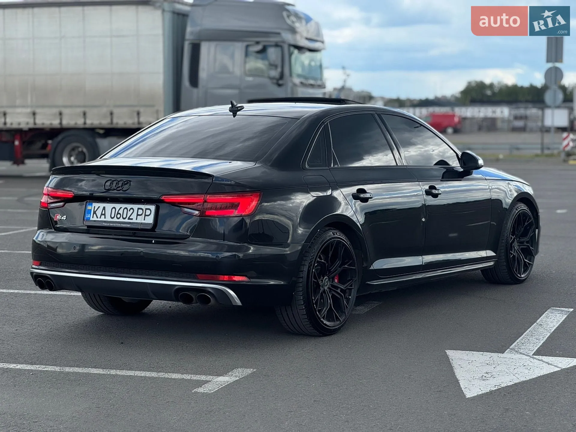 2017 Audi S4 - мініатюра 13