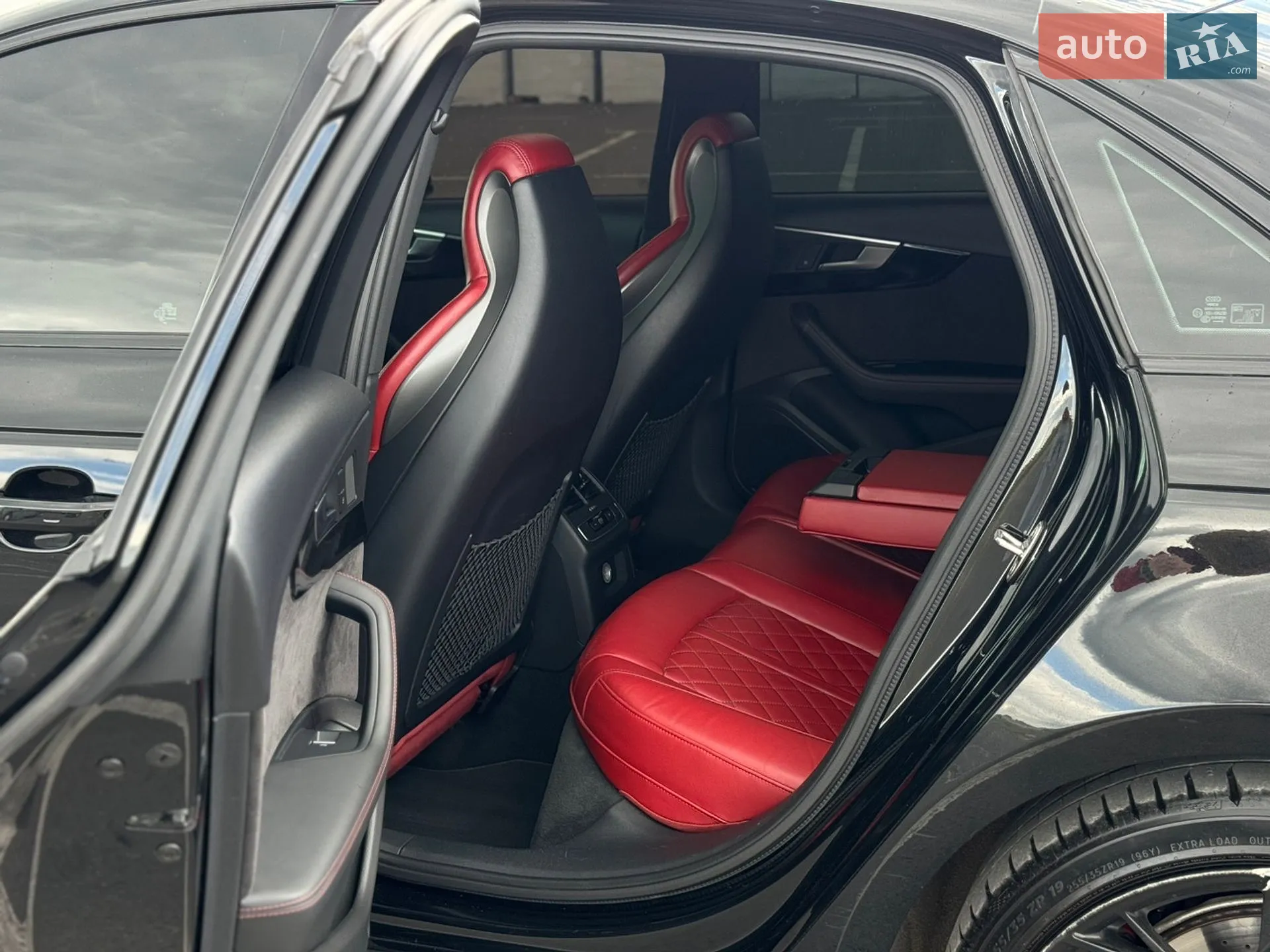 2017 Audi S4 - мініатюра 39
