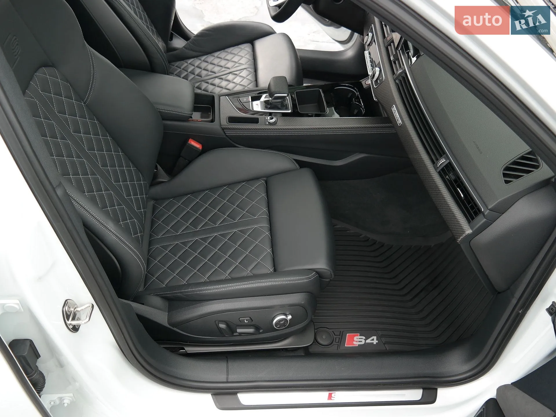 2020 Audi S4 - мініатюра 31