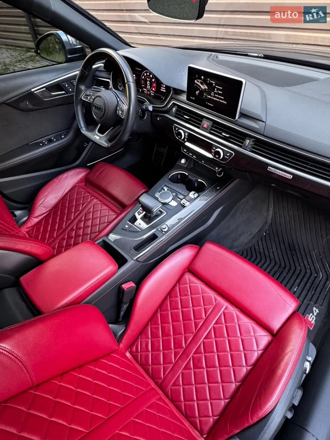 2017 Audi S4 - мініатюра 23