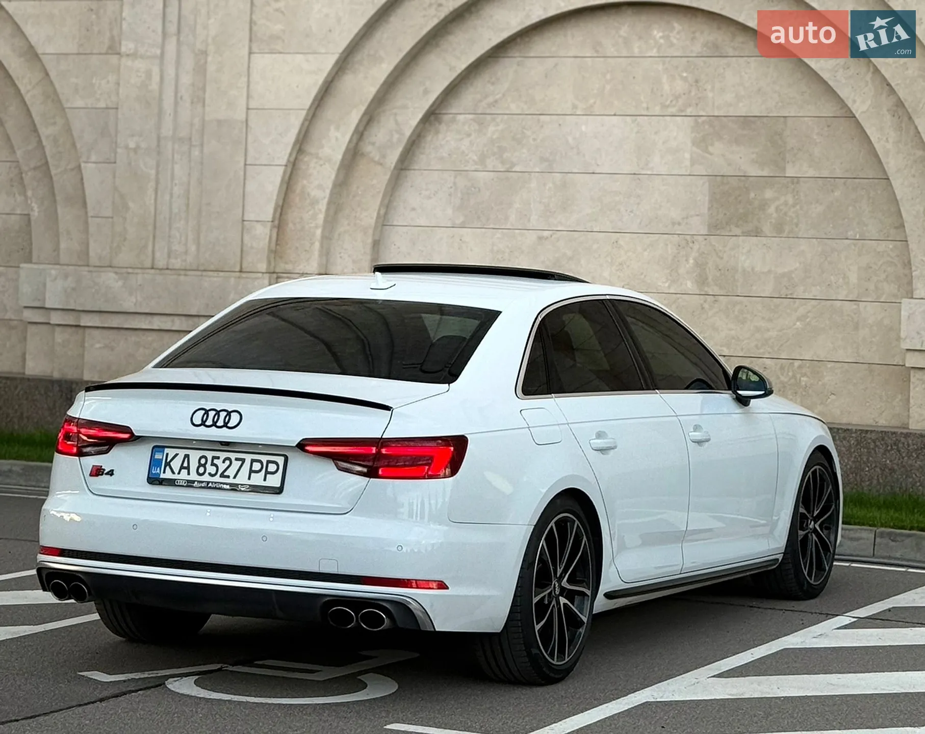 2017 Audi S4 - мініатюра 14