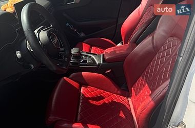 Седан Audi S4 2020 в Полтаве