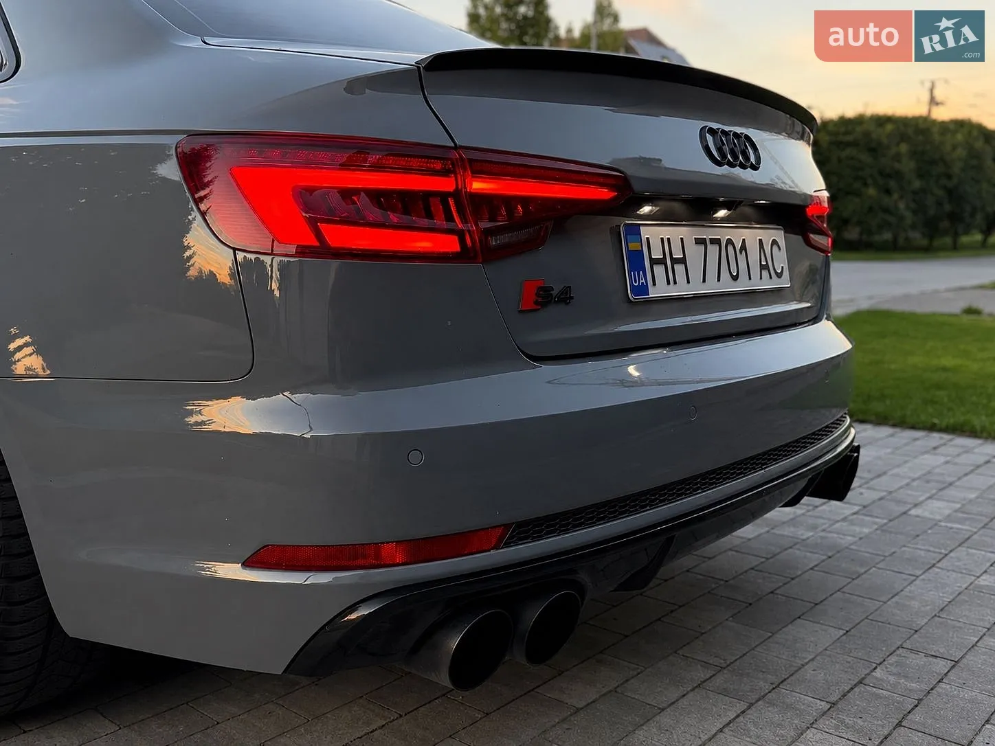 2017 Audi S4 - мініатюра 26