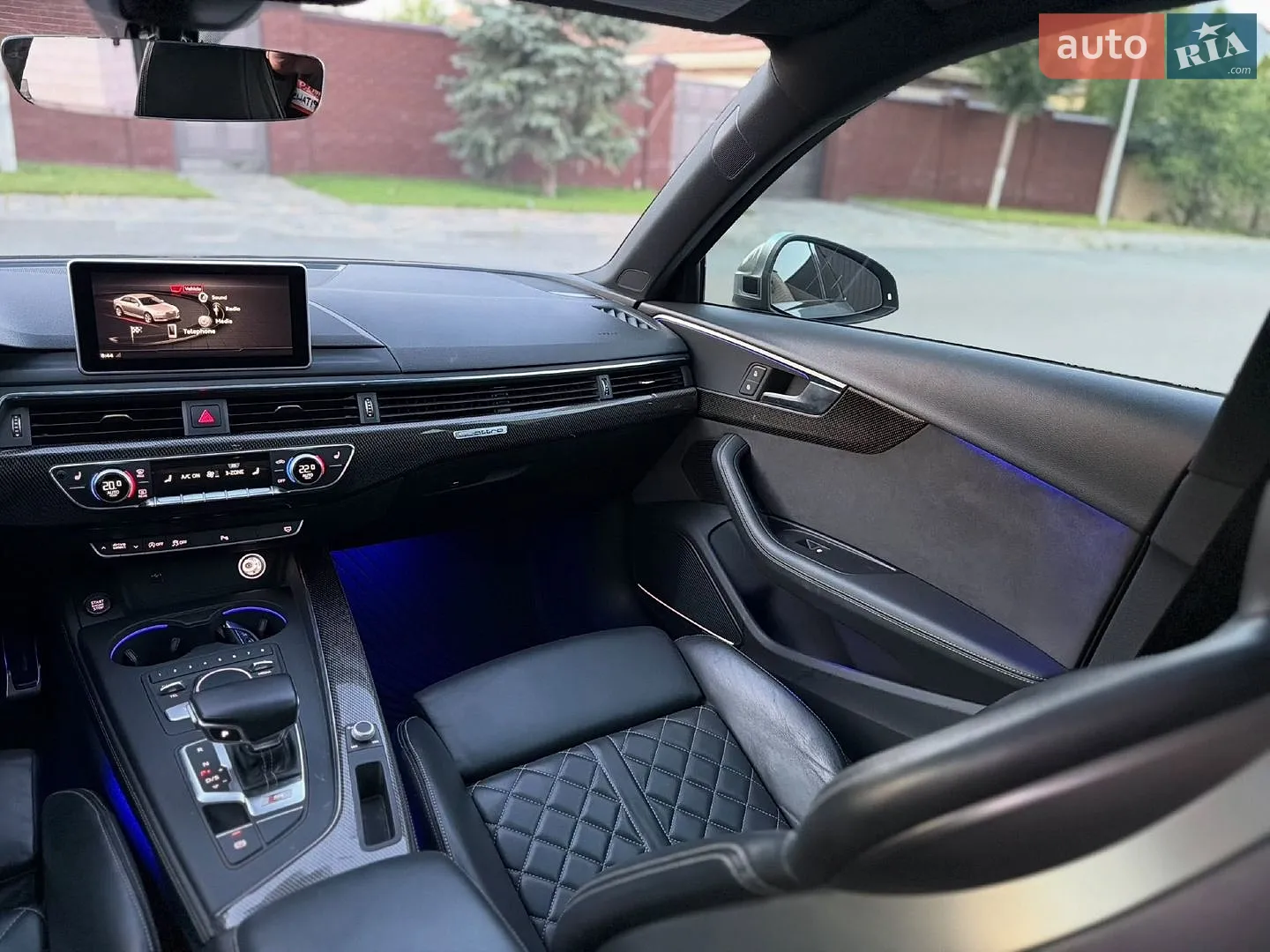2017 Audi S4 - мініатюра 37