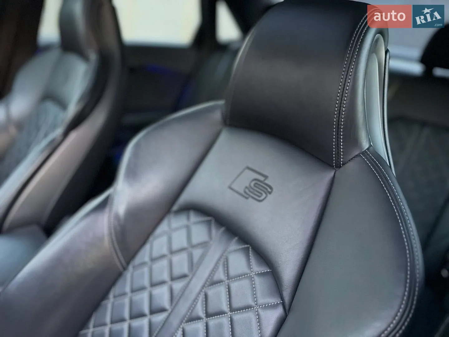 2017 Audi S4 - мініатюра 3