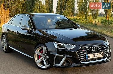 Седан Audi S4 2022 в Борисполе