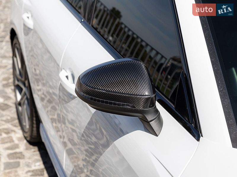 Седан Audi S4 2021 в Днепре