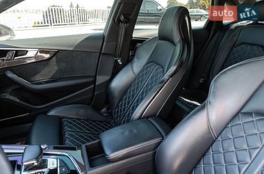 Седан Audi S4 2021 в Днепре