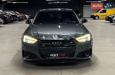 Седан Audi S4 2019 в Владимире