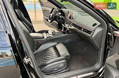 Седан Audi S4 2018 в Києві
