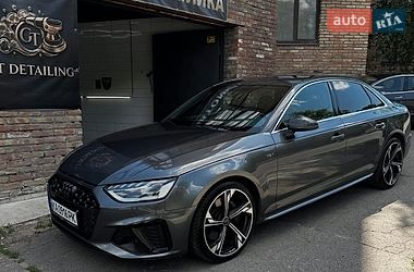 Седан Audi S4 2017 в Днепре