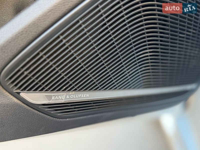 Седан Audi S4 2016 в Киеве