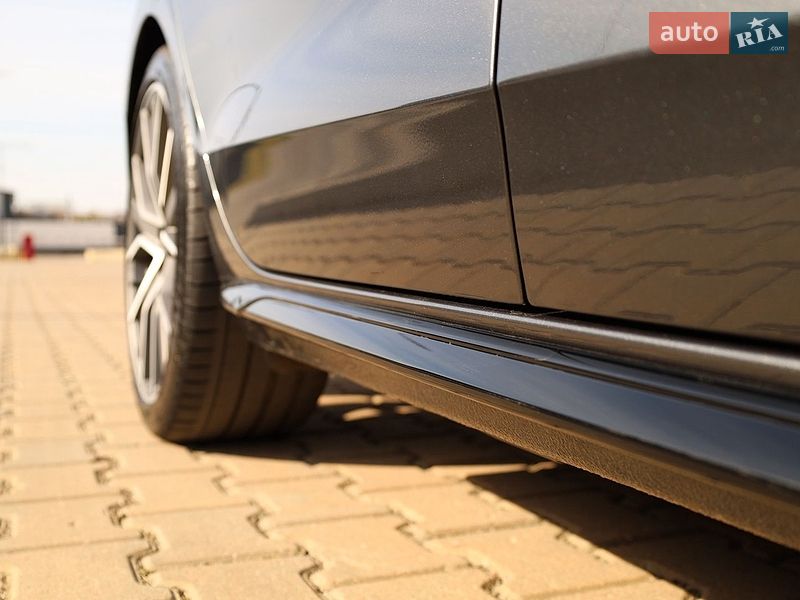 Седан Audi S4 2020 в Ивано-Франковске