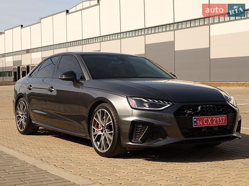 Седан Audi S4 2020 в Ивано-Франковске