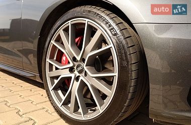 Седан Audi S4 2020 в Ивано-Франковске
