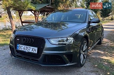 Седан Audi S4 2014 в Львові