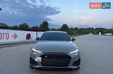 Седан Audi S4 2022 в Івано-Франківську