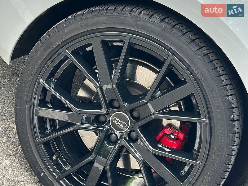 Седан Audi S4 2020 в Харькове