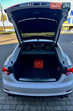 Купе Audi S5 Sportback 2019 в 