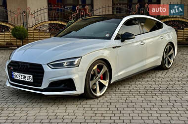 Купе Audi S5 Sportback 2019 в 