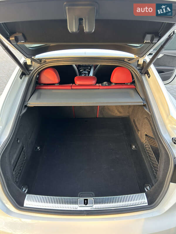 Лифтбек Audi S5 Sportback 2020 в Коломые