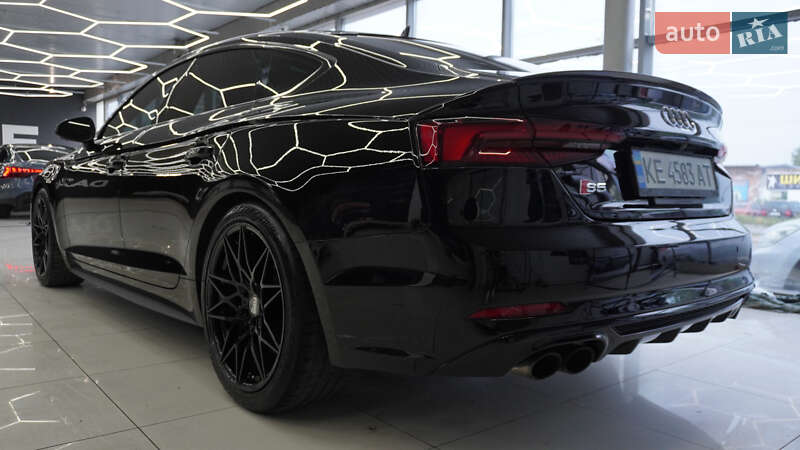 Лифтбек Audi S5 Sportback 2017 в Днепре