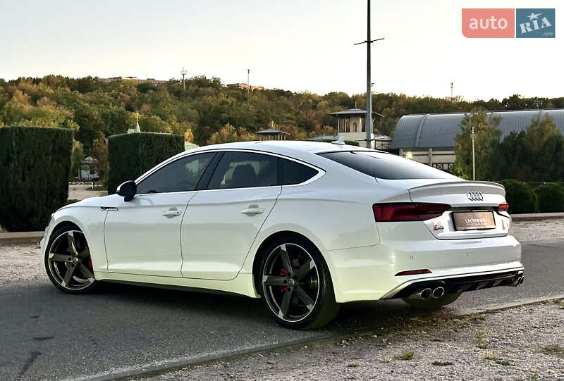 Купе Audi S5 Sportback 2018 в Днепре