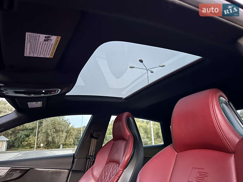 Купе Audi S5 Sportback 2018 в Днепре