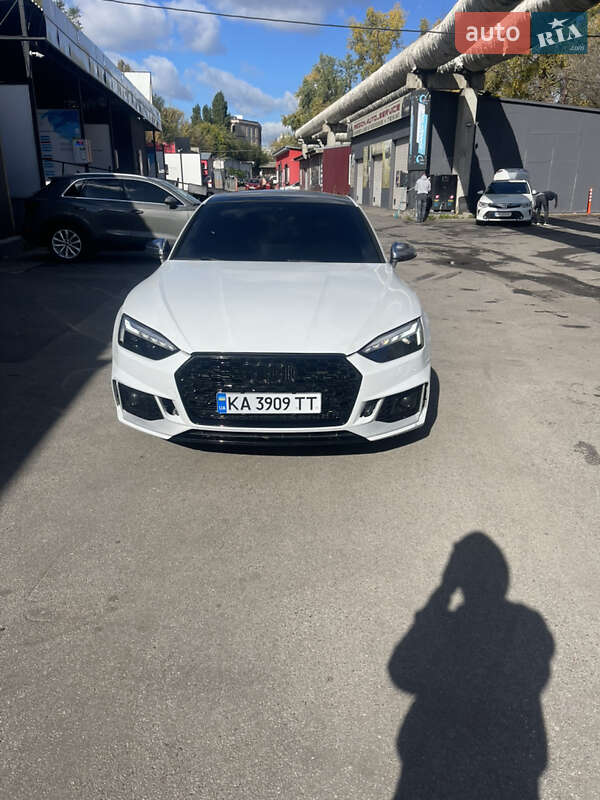 Лифтбек Audi S5 Sportback 2017 в Киеве фото 13 Лифтбек Audi S5 Sportback 2017 в Киеве