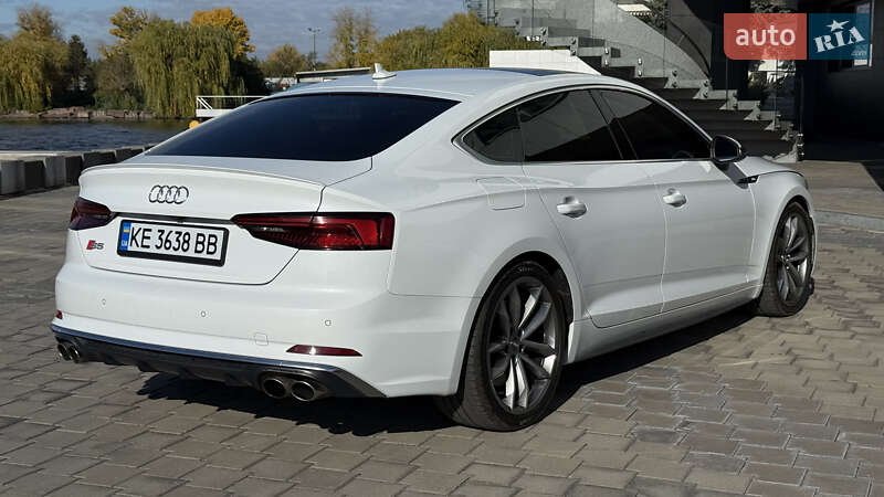 Ліфтбек Audi S5 Sportback 2019 в Дніпрі фото 7 Ліфтбек Audi S5 Sportback 2019 в Дніпрі