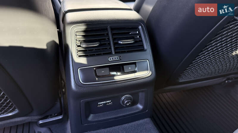 Ліфтбек Audi S5 Sportback 2019 в Дніпрі фото 20 Ліфтбек Audi S5 Sportback 2019 в Дніпрі