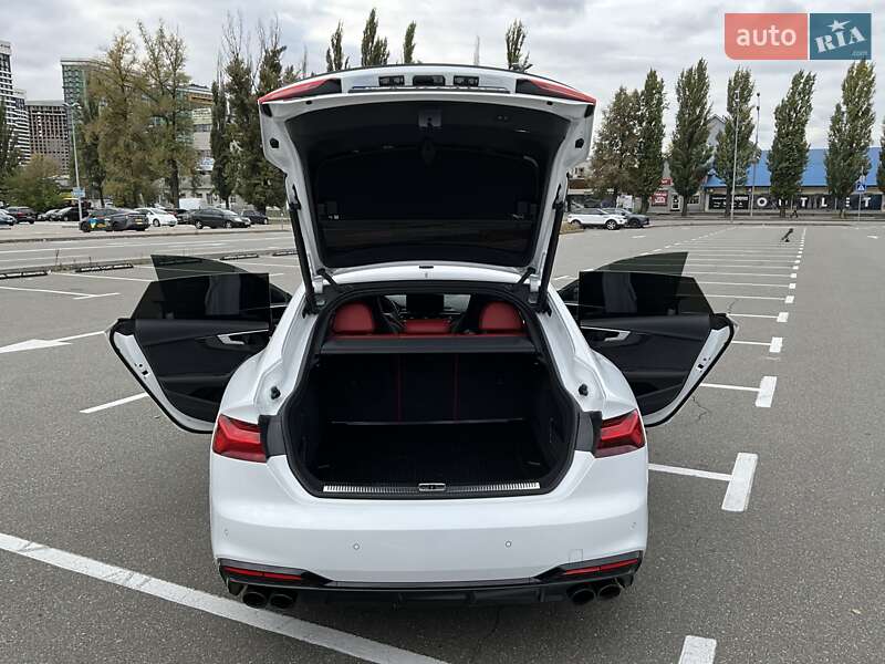 Лифтбек Audi S5 Sportback 2024 в Киеве