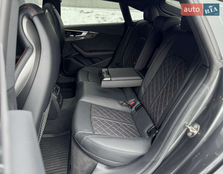 Лифтбек Audi S5 Sportback 2023 в Харькове