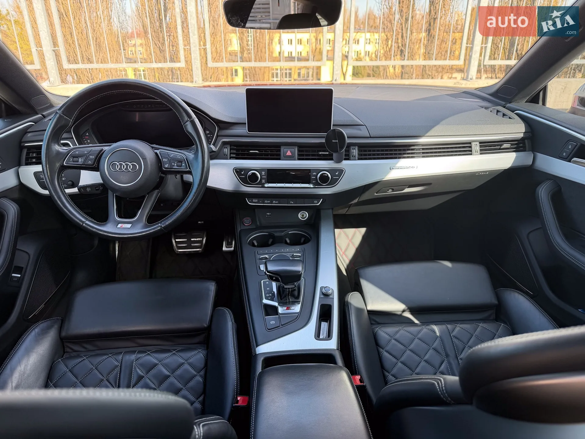 2017 Audi S5 - мініатюра 26