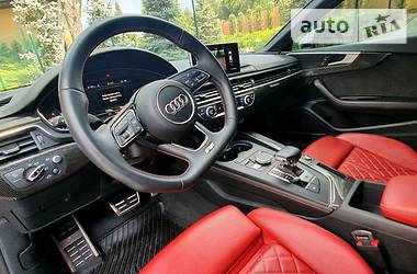 Седан Audi S5 2017 в 