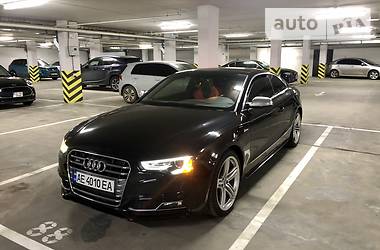 Купе Audi S5 2012 в 