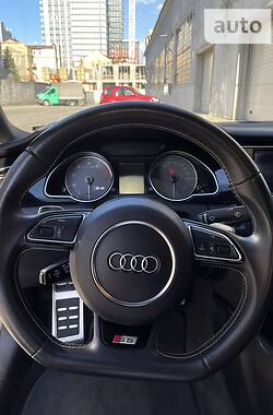 Купе Audi S5 2013 в Киеве