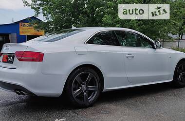 Купе Audi S5 2009 в Киеве