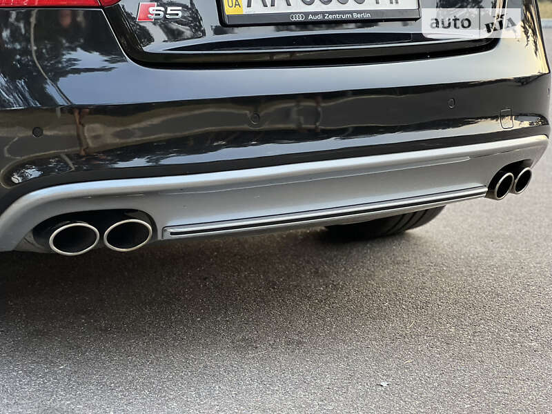Купе Audi S5 2012 в Києві