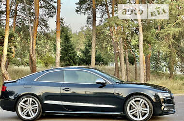 Купе Audi S5 2012 в Киеве