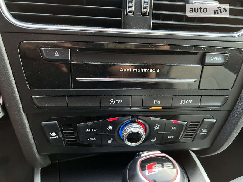 Купе Audi S5 2012 в Києві