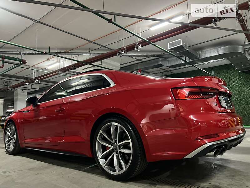 Купе Audi S5 2017 в Киеве