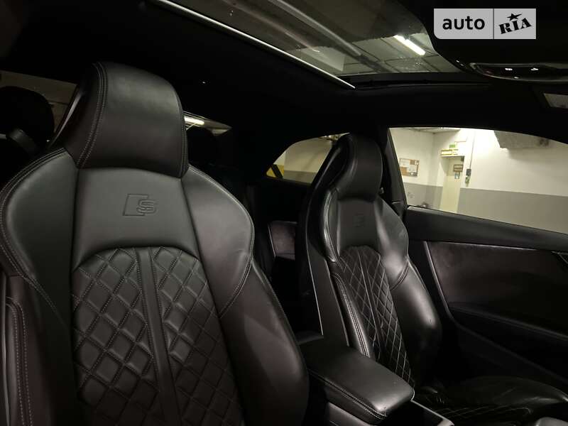 Купе Audi S5 2017 в Киеве